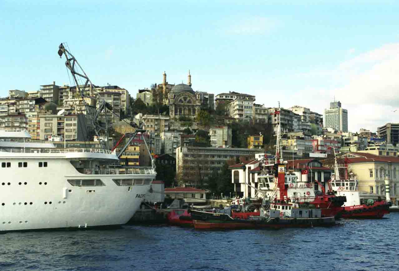 56 - Turquia - Istanbul, paseo en barco por el Bosforo
